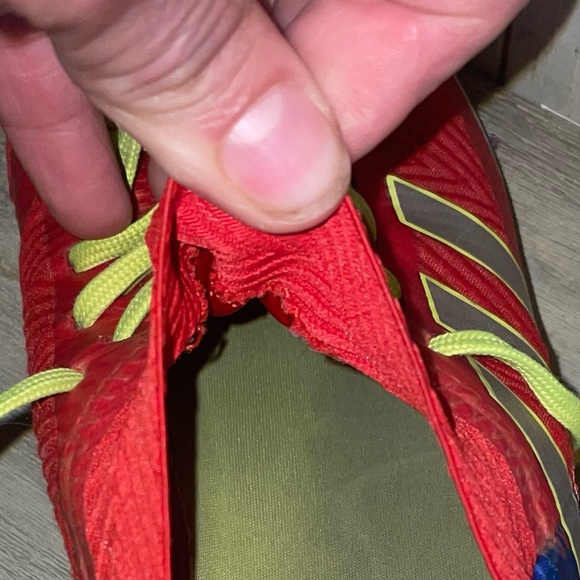 Adidas Messi Soft Soccer Sock Shoes with attached tongue Great Shape 5 - Picture 9 of 9